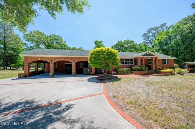 $575,000 | 9759 State Highway 210, Bunnlevel, NC 28323