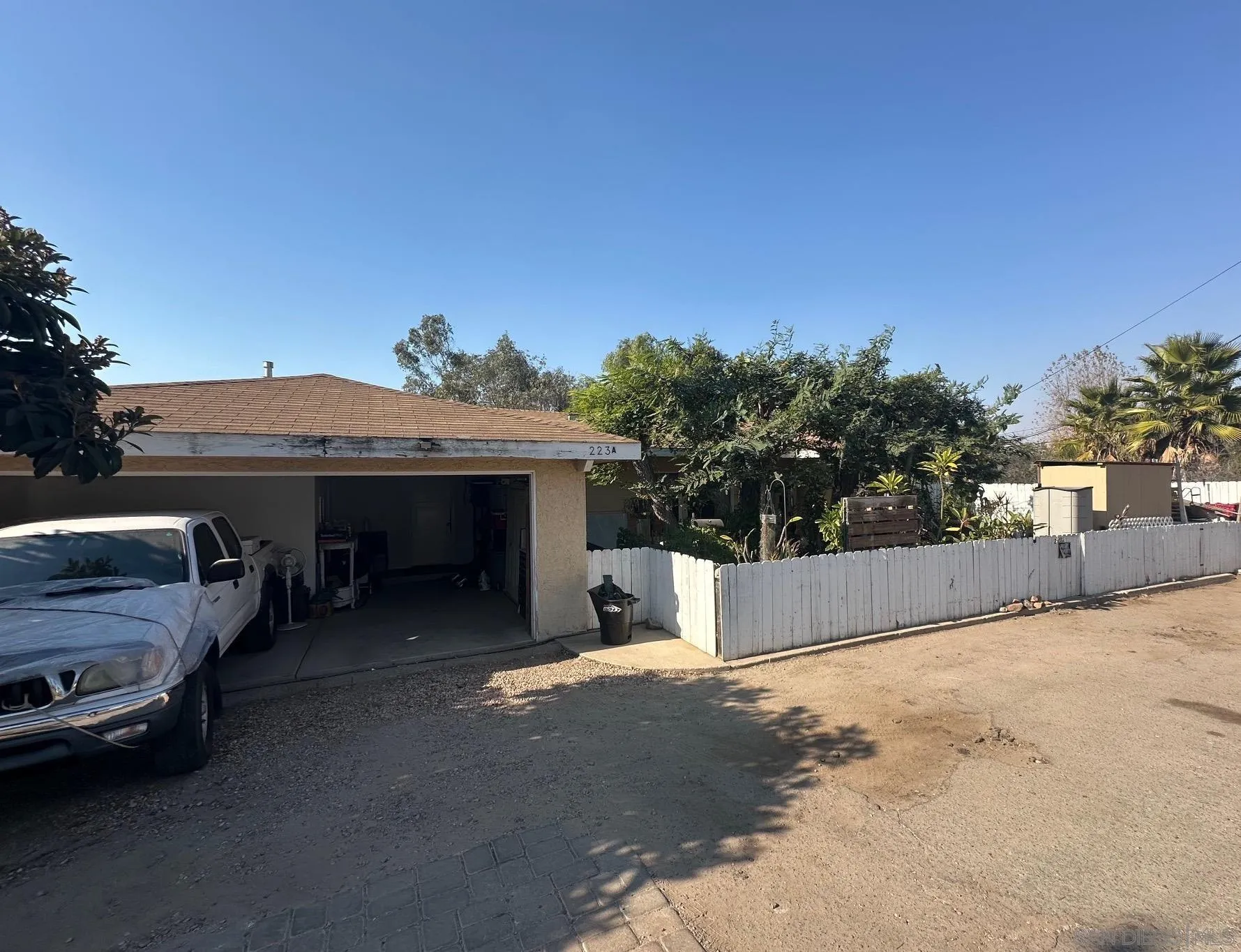223 South Stage Coach Lane Fallbrook, CA 92028 - Photo 5 of 20 a view of a terrace