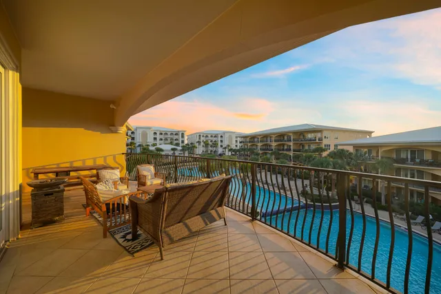 a view of an ocean with a big yard