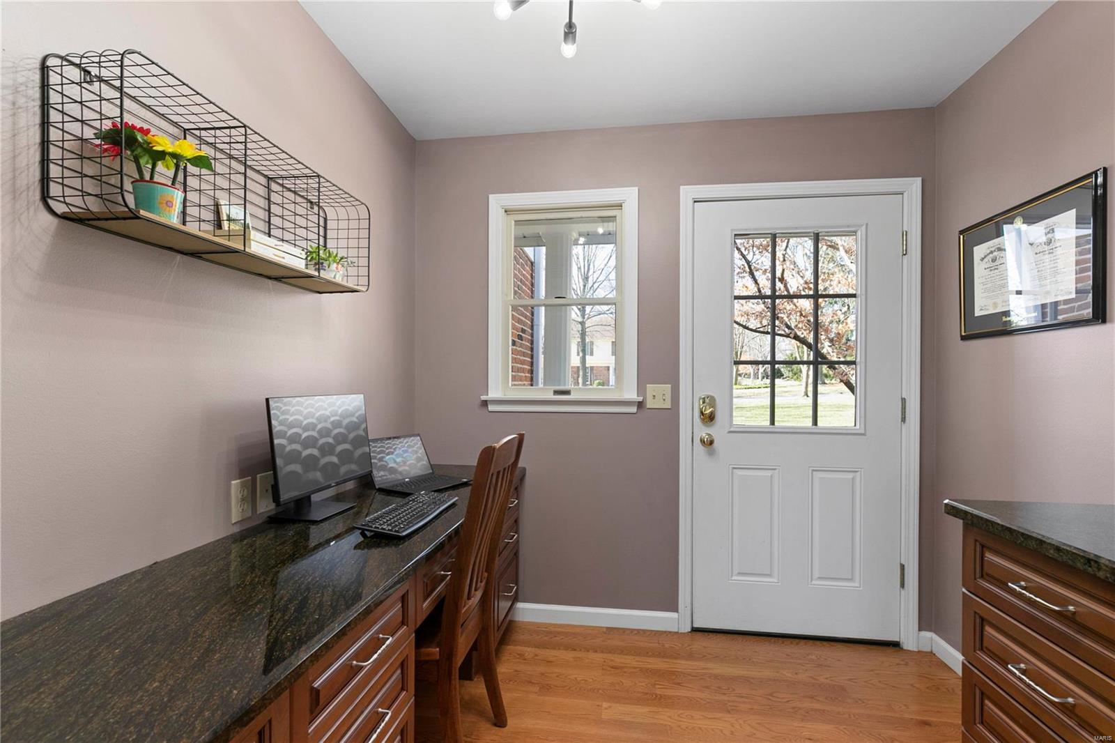 1518 Mason Valley Road St. Louis, MO 63131 - Photo 10 of 35 Gallery Image 10