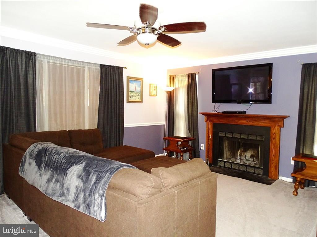 161 Squall Road Manahawkin, NJ 08050 - Photo 12 of 35 Gallery Image 12