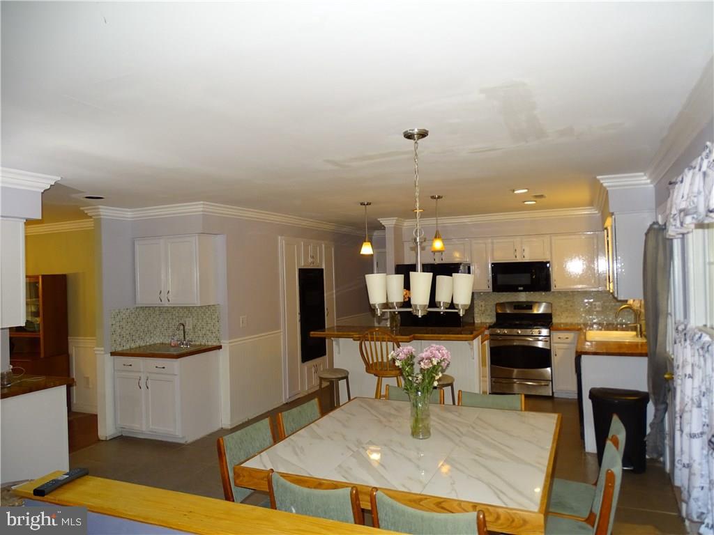 161 Squall Road Manahawkin, NJ 08050 - Photo 17 of 35 Gallery Image 17