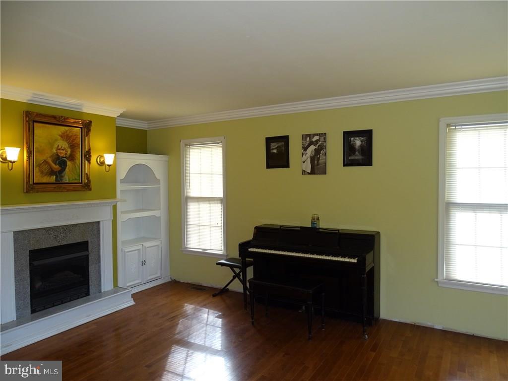 161 Squall Road Manahawkin, NJ 08050 - Photo 19 of 35 Gallery Image 19