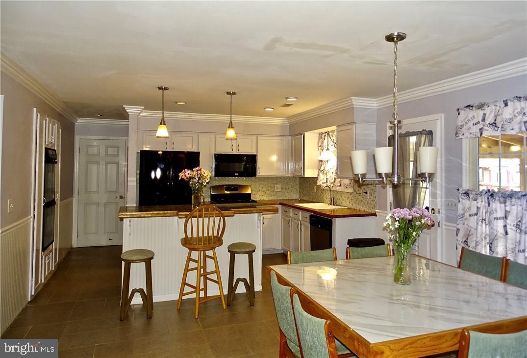 161 Squall Road Manahawkin, NJ 08050 - Photo 10 of 35 Gallery Image 10