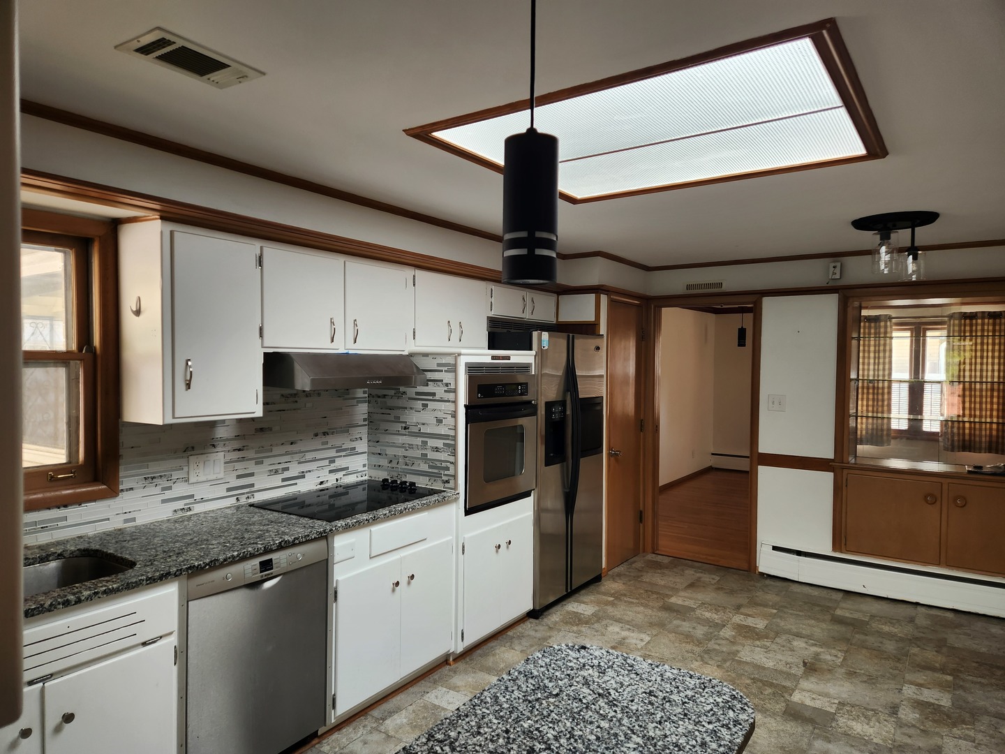 304 West Miller Road Sterling, IL 61081 - Photo 7 of 17