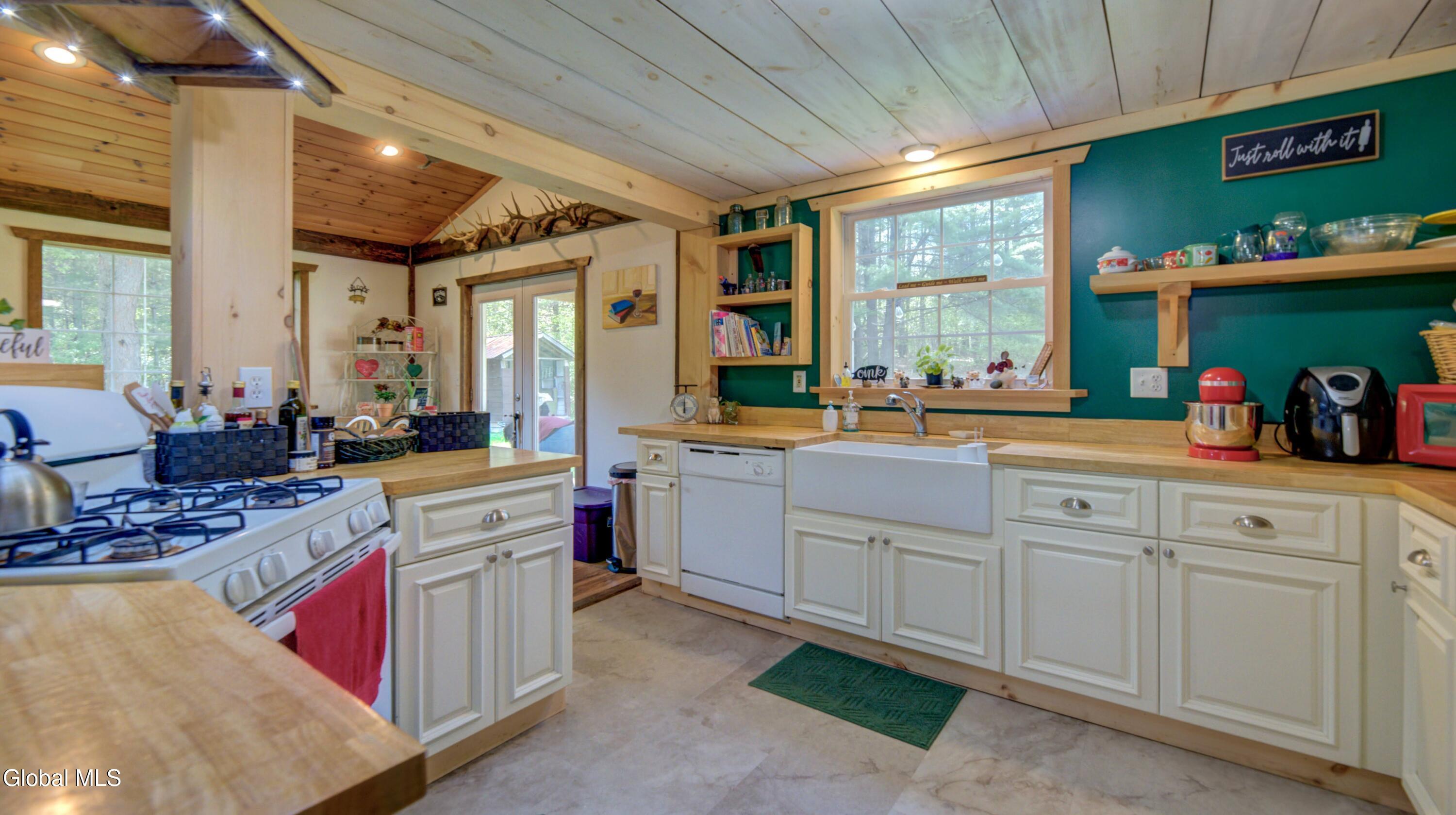 127 Little Amsterdam Road Wells, NY 12190 - Photo 16 of 45 127 Little Amsterdam Rd-11