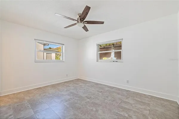 $715,000 | 176 175th Avenue East, Redington Shores, FL 33708