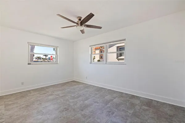 $715,000 | 176 175th Avenue East, Redington Shores, FL 33708