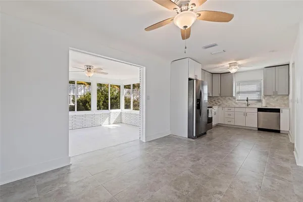 $715,000 | 176 175th Avenue East, Redington Shores, FL 33708