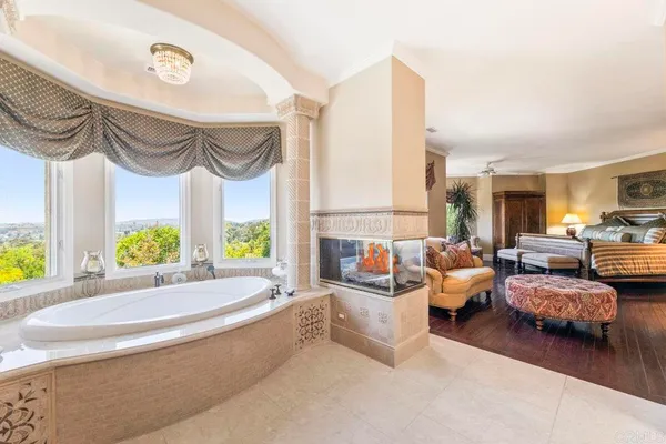 $3,199,000 | 14963 Huntington Gate Drive, Poway, CA 92064