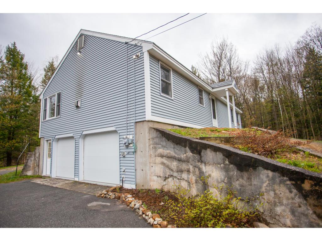 166 Concord Stage Road Dunbarton, NH 03046 - Photo 3 of 32 Gallery Image 3