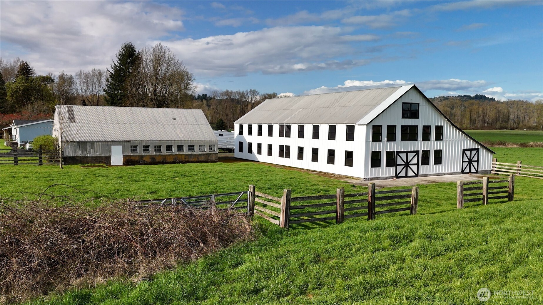 151 Barlow Point Road Longview, WA 98632 - Photo 11 of 34 front view of a house with a yard