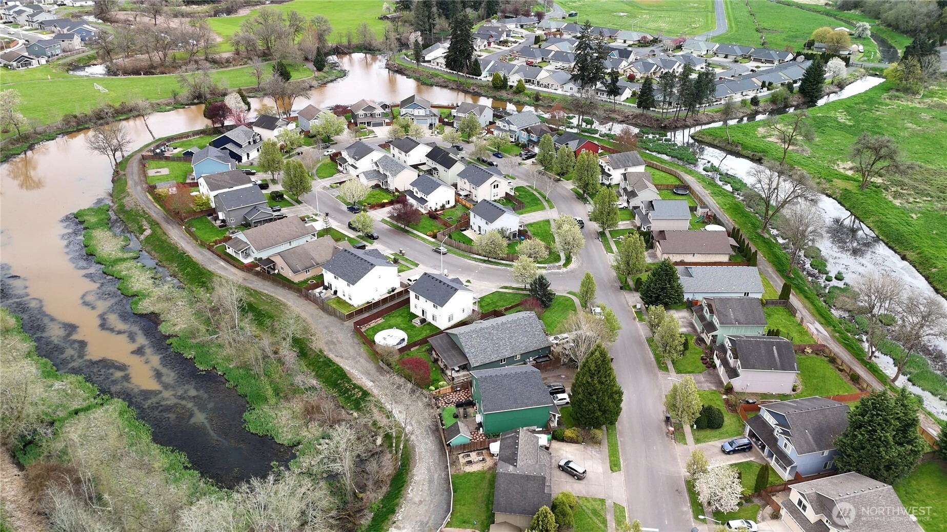 151 Barlow Point Road Longview, WA 98632 - Photo 28 of 34 an aerial view of residential houses with outdoor space