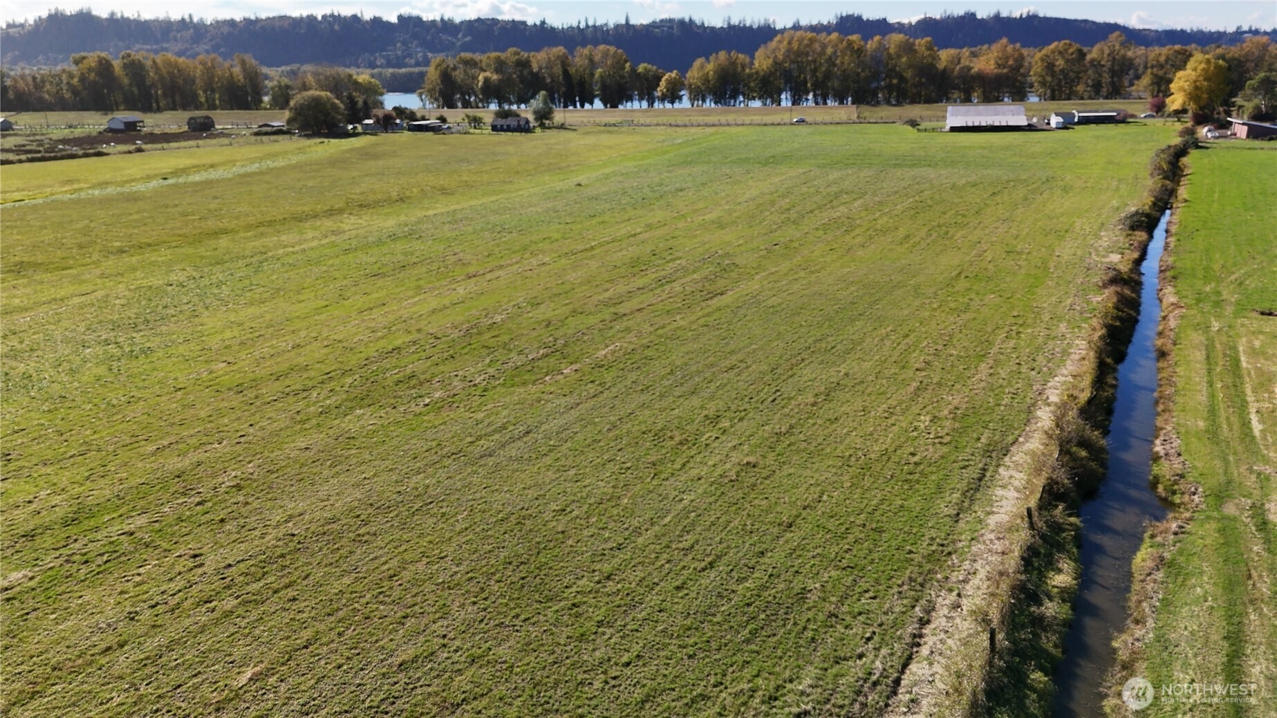 151 Barlow Point Road Longview, WA 98632 - Photo 6 of 34 a view of a city