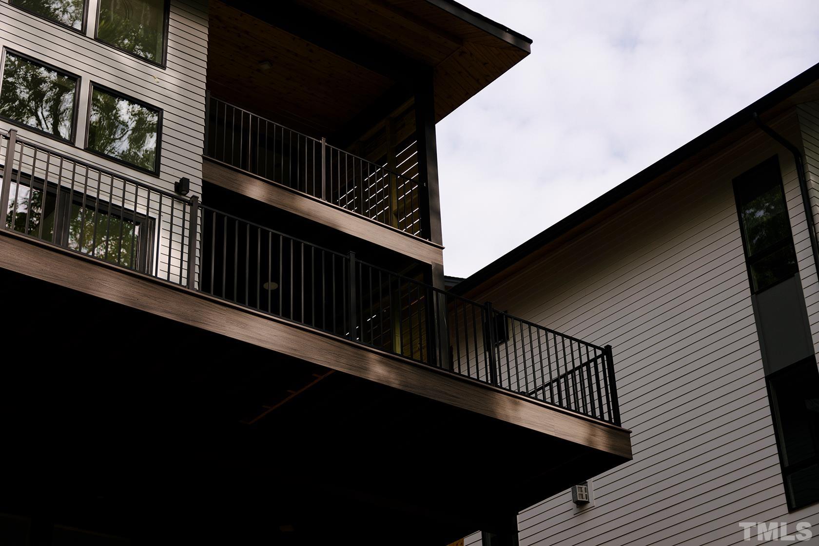 1601 Nottingham Road Raleigh, NC 27607 - Photo 3 of 14 a view of balcony