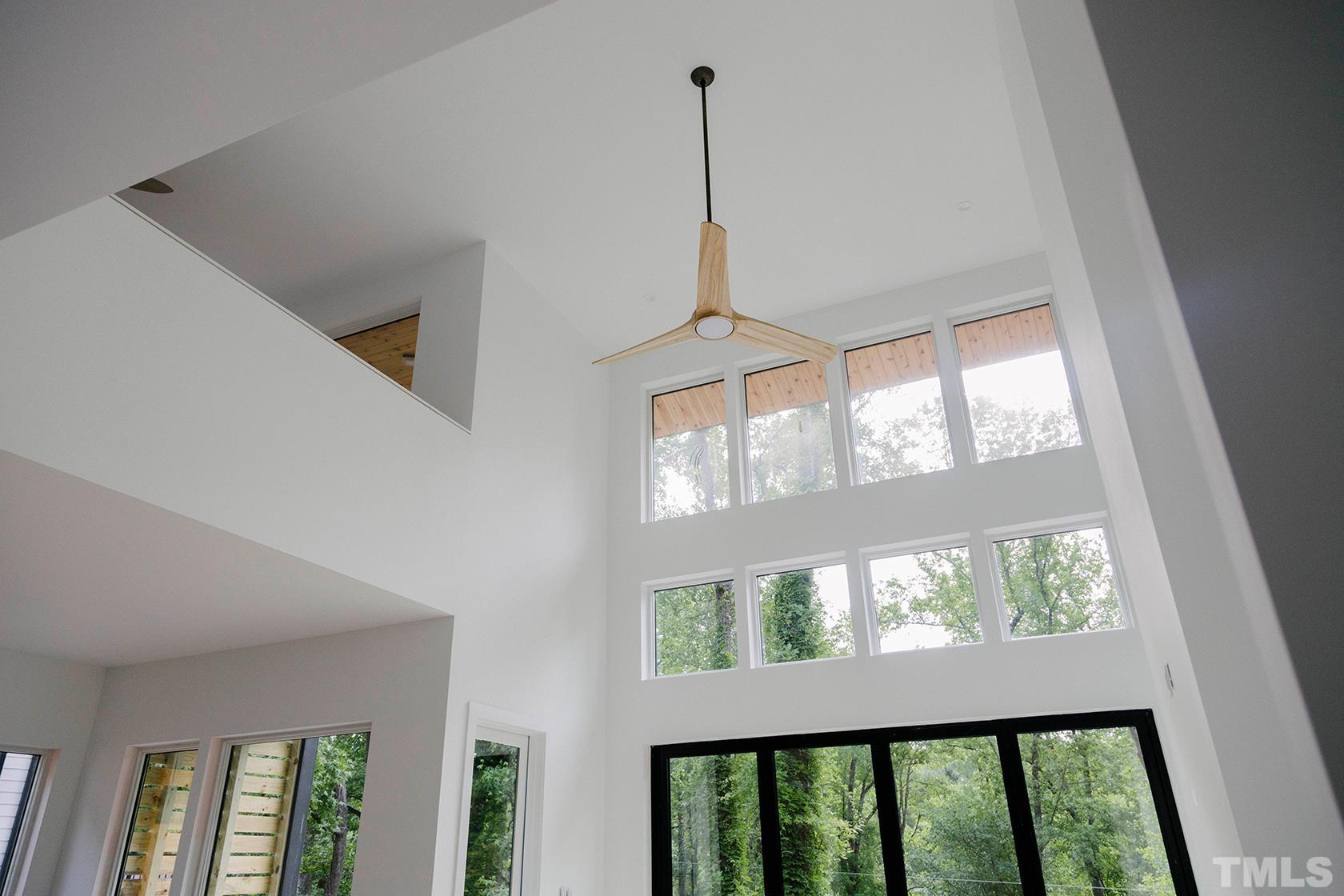 1601 Nottingham Road Raleigh, NC 27607 - Photo 4 of 14 a very nice looking room with a large window