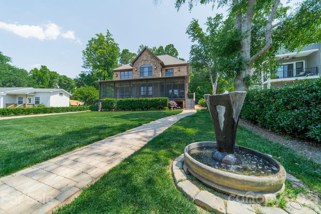 5661 Riverfront Road Clover, SC 29710 - Photo 14 of 43 Gallery Image 14