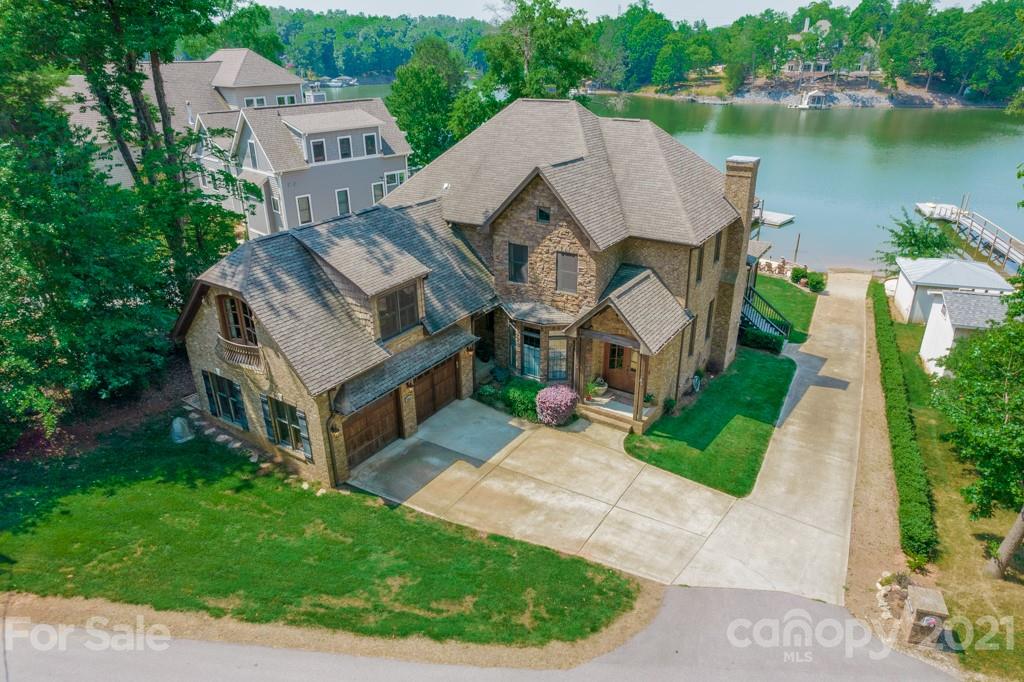 5661 Riverfront Road Clover, SC 29710 - Photo 3 of 43 Gallery Image 3