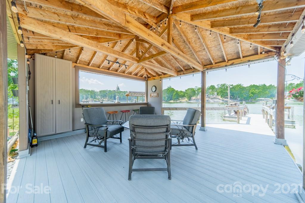 5661 Riverfront Road Clover, SC 29710 - Photo 8 of 43 Gallery Image 8