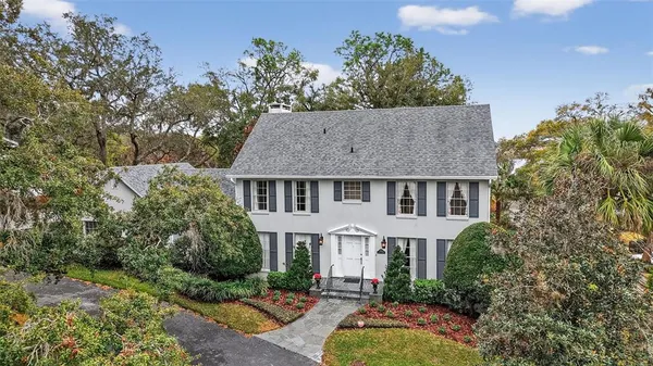 $750,000 | 2000 Country Club Drive, Eustis, FL 32726