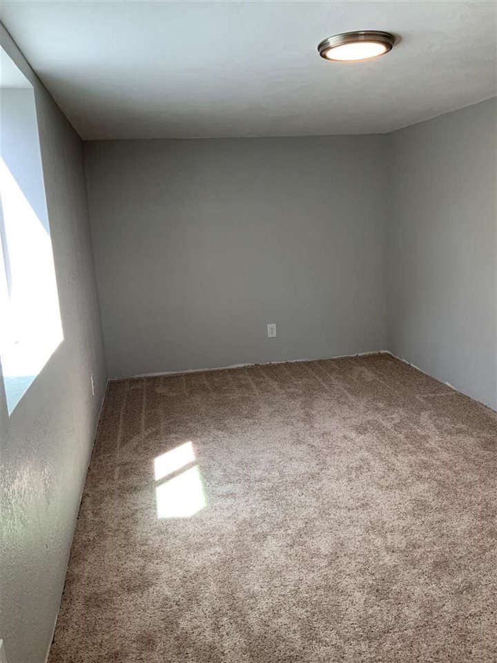421 South Leta Road Spokane Valley, WA 99216 - Photo 9 of 10