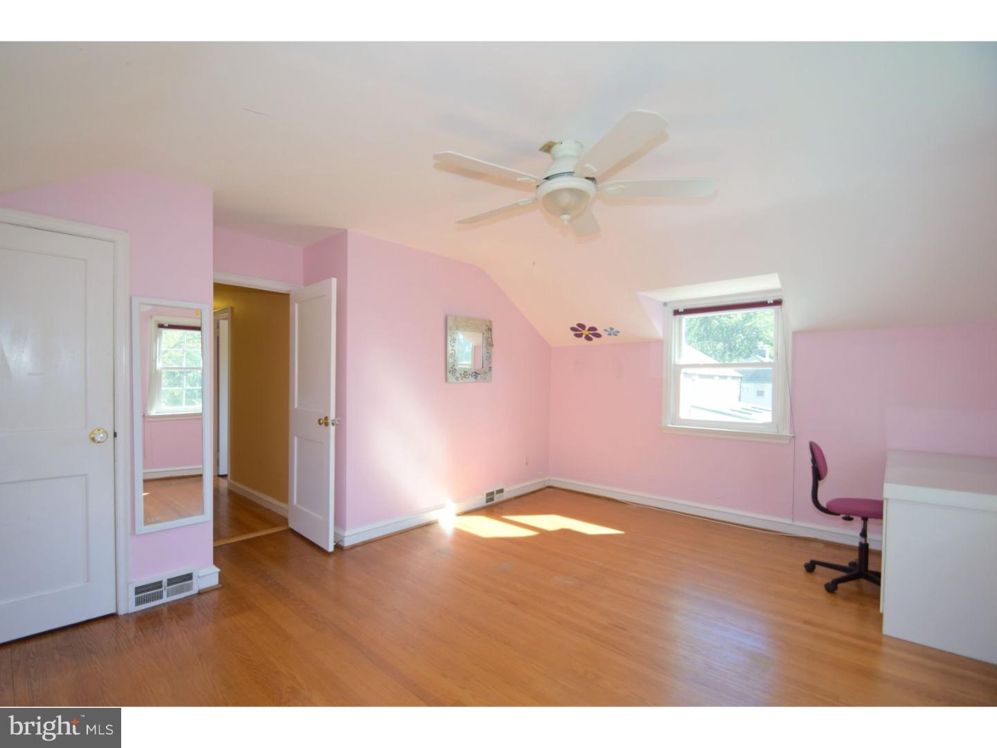 528 Lindley Road Glenside, PA 19038 - Photo 15 of 23 Gallery Image 15