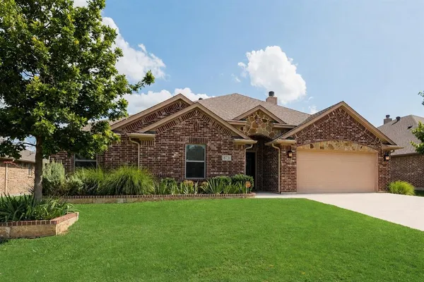 $380,000 | 673 Fossil Wood Drive, Saginaw, TX 76179