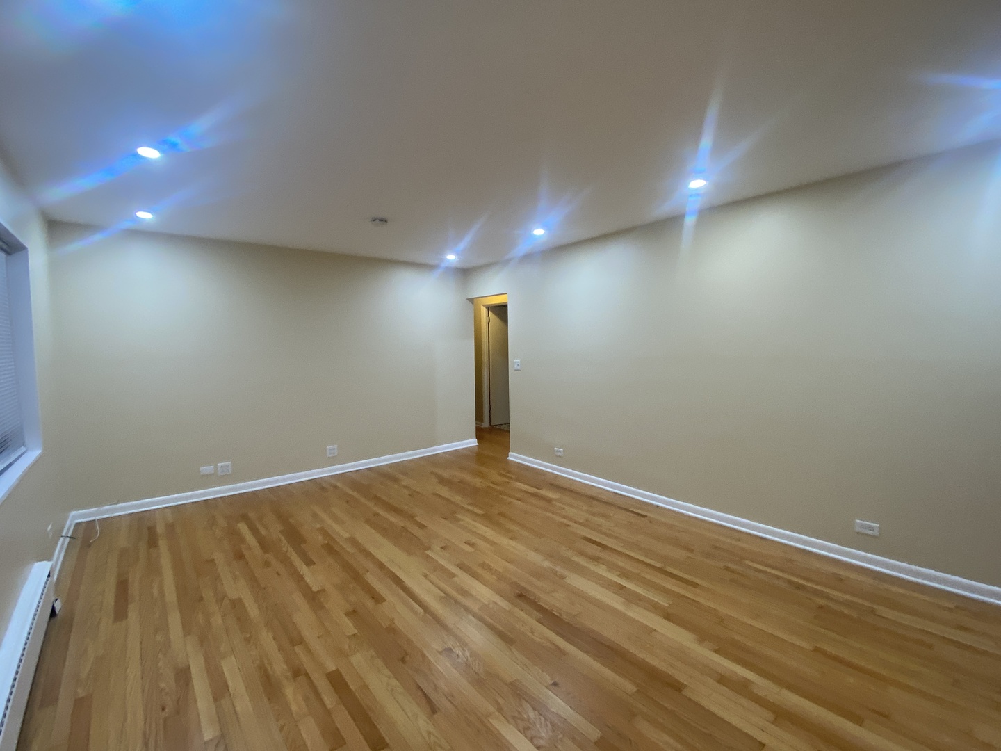 501 Sheridan Road, Unit A1 Evanston, IL 60202 - Photo 14 of 30 a view of empty room