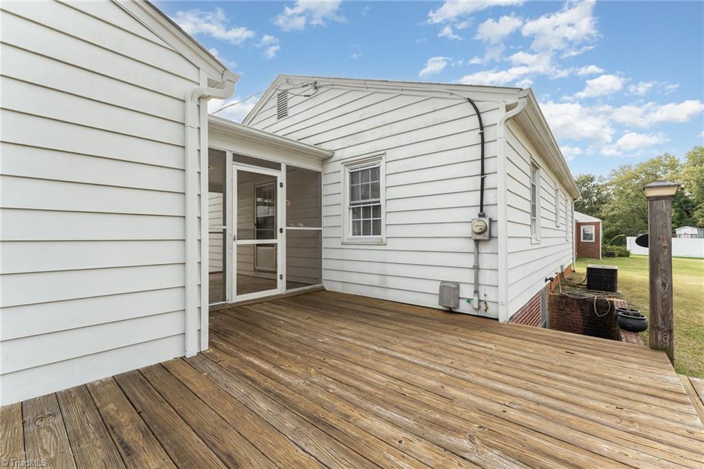 5822 Jones Road Walkertown, NC 27051 - Photo 14 of 25 Gallery Image 14