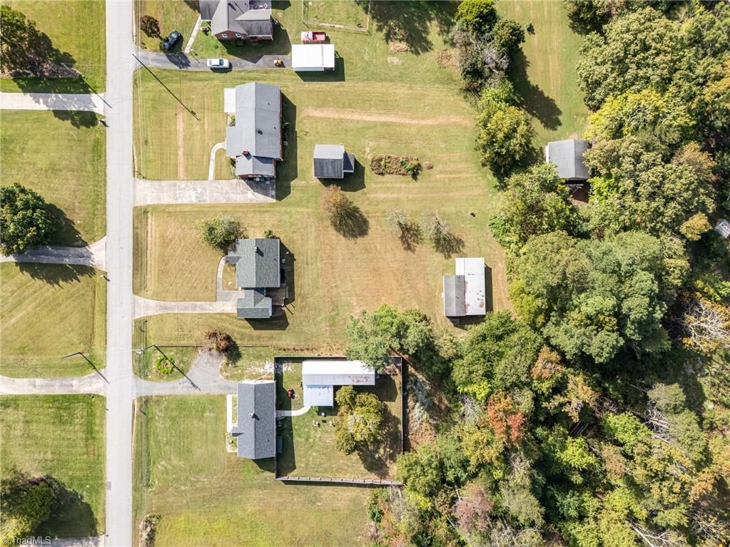 5822 Jones Road Walkertown, NC 27051 - Photo 21 of 25 Gallery Image 21