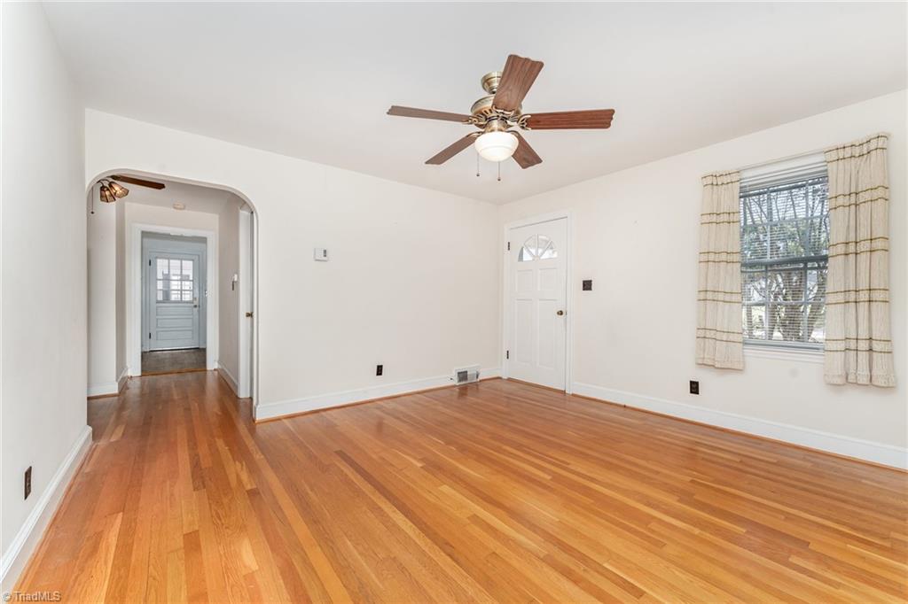 5822 Jones Road Walkertown, NC 27051 - Photo 4 of 25 Gallery Image 4