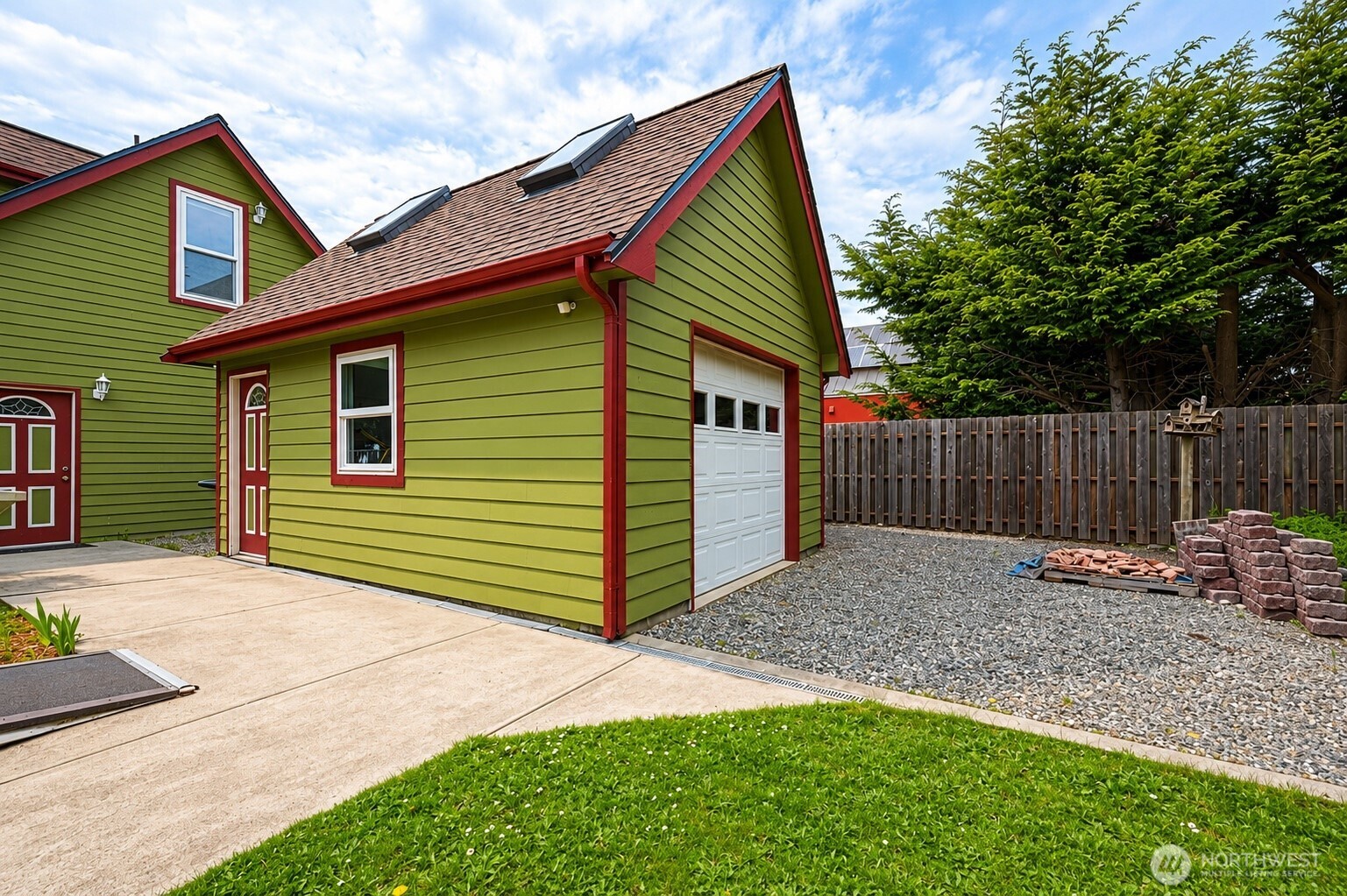 2212 Sheridan Street Port Townsend, WA 98368 - Photo 32 of 40
