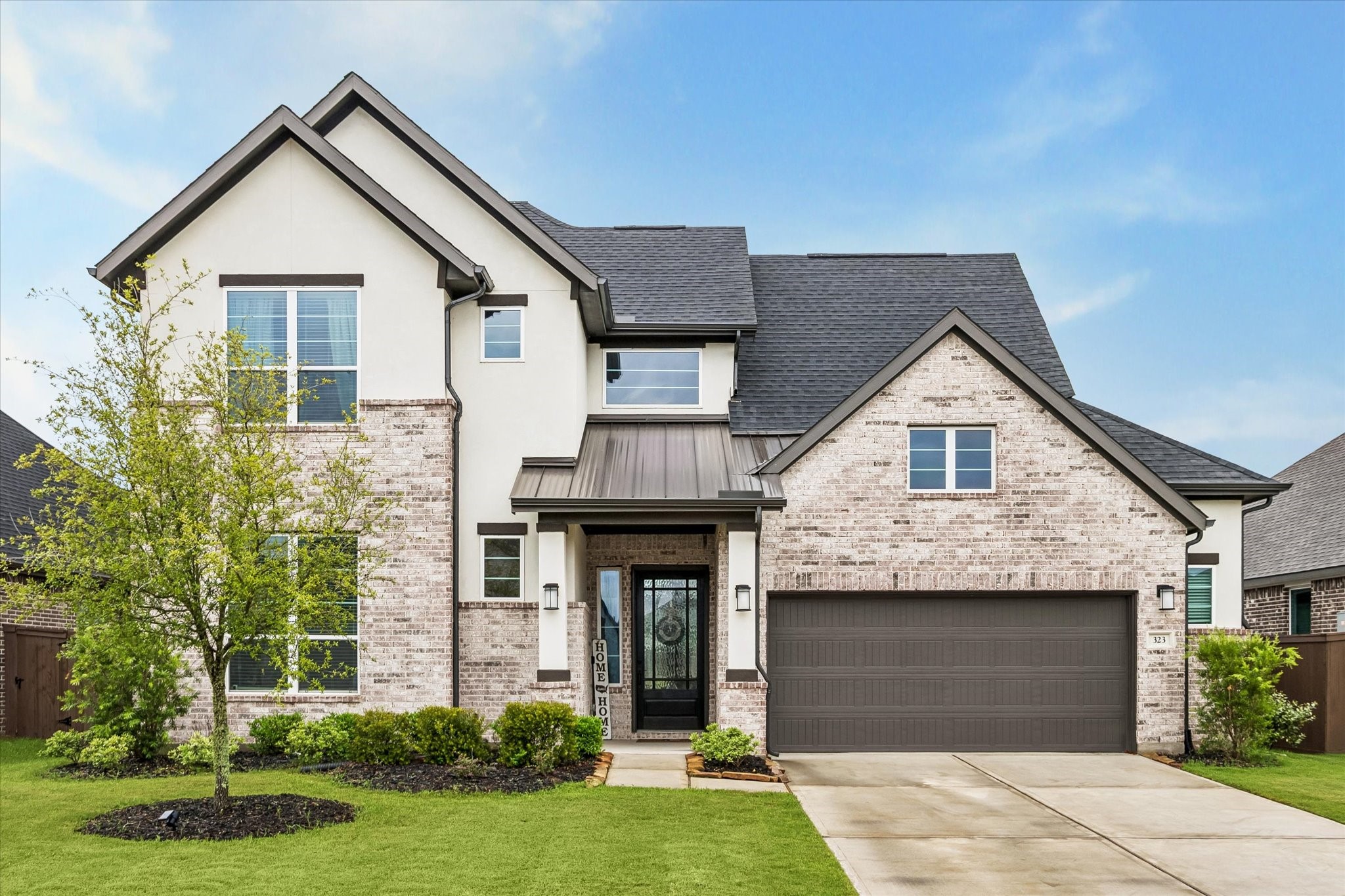323 Blue River Trail Rosenberg, TX 77471 - Photo 2 of 28 WELCOME HOME TO 323 BLUE RIVER TRAIL!