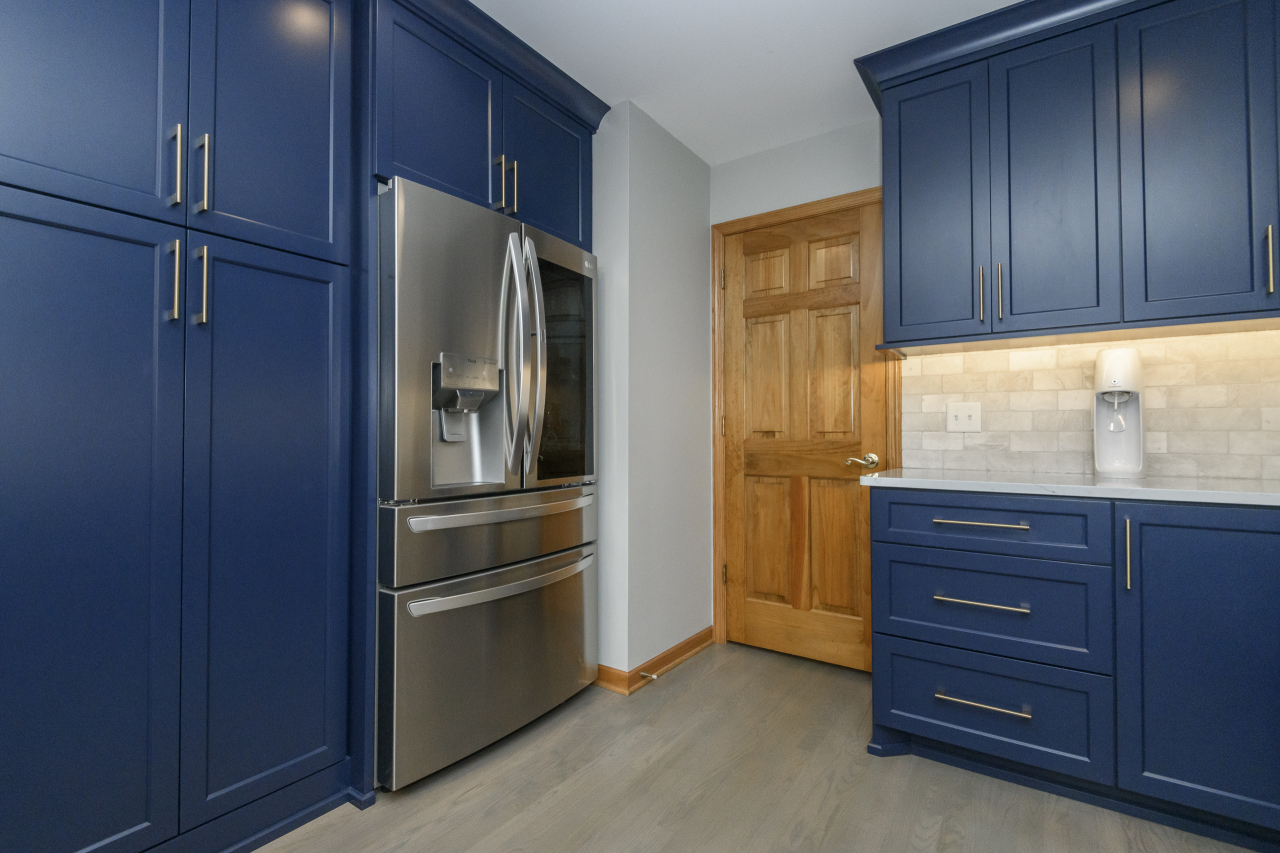 675 Charleston Court, Unit B Brookfield, WI 53045 - Photo 24 of 55 Kitchen with large pull-out pantry