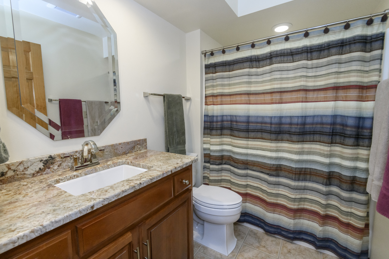 675 Charleston Court, Unit B Brookfield, WI 53045 - Photo 35 of 55 Full Guest Bath on Main