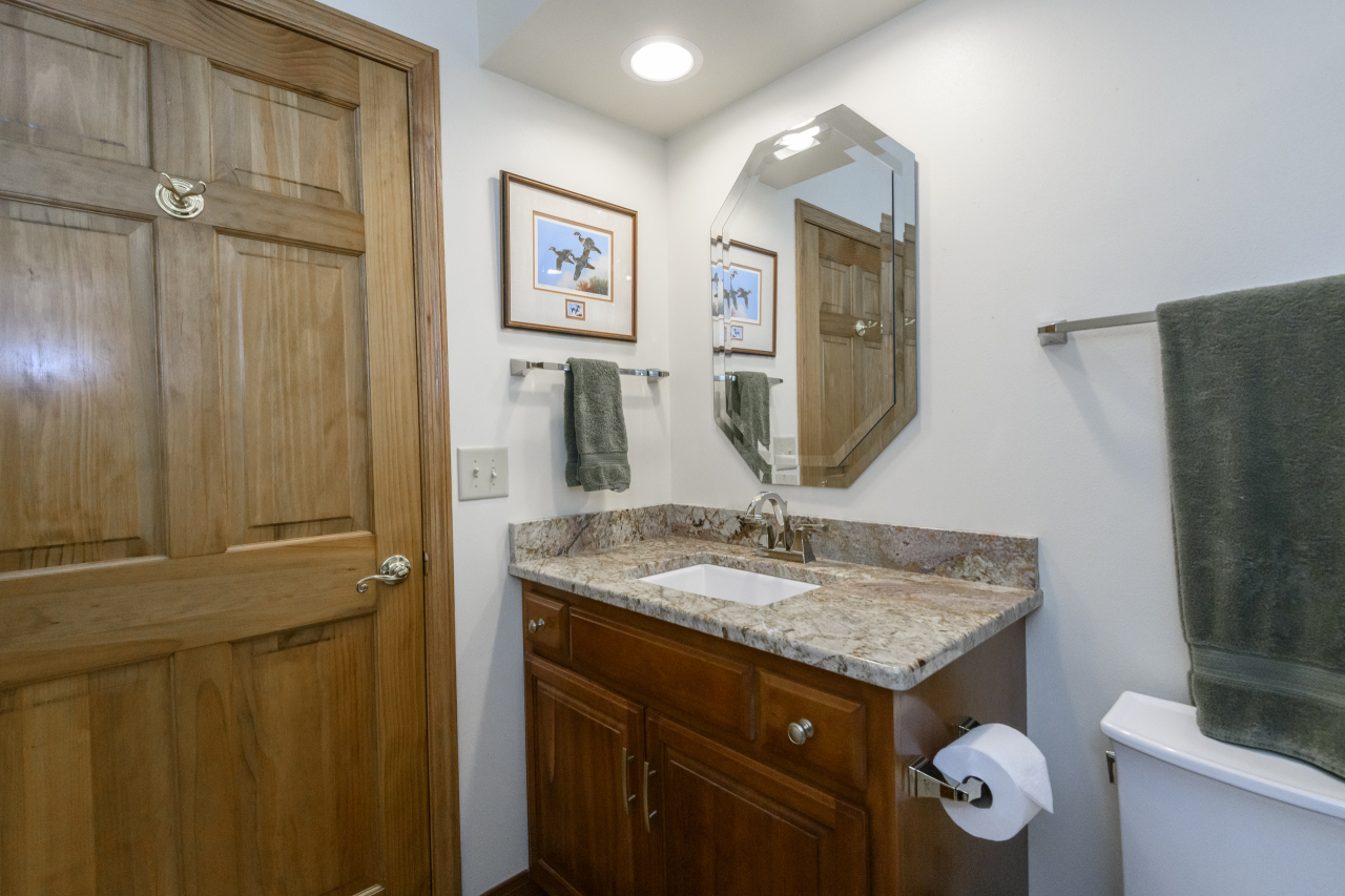 675 Charleston Court, Unit B Brookfield, WI 53045 - Photo 36 of 55 Full Guest Bath on Main