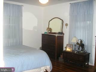 310 Wyncote Road Jenkintown, PA 19046 - Photo 6 of 6 Gallery Image 6