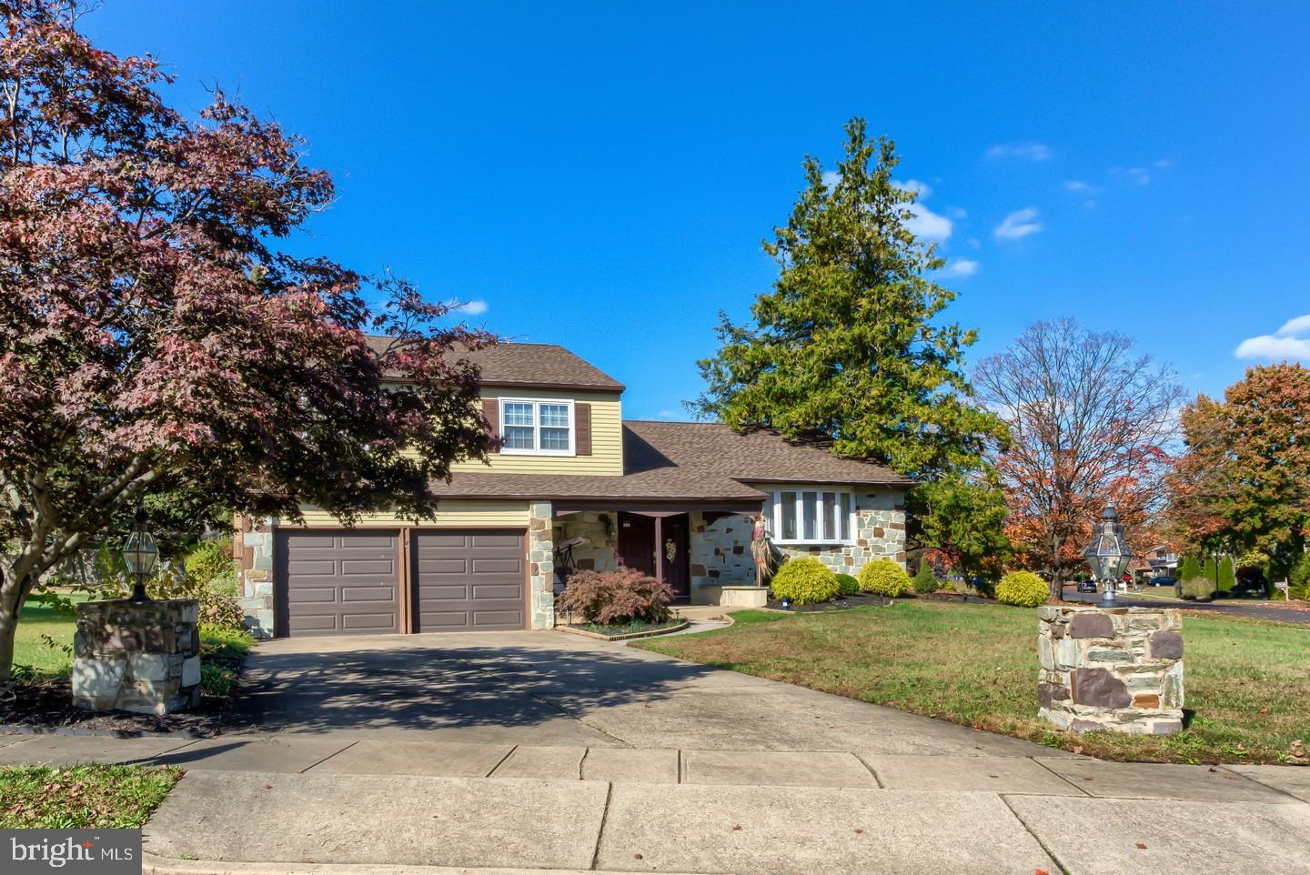 16 Banner Road Cherry Hill, NJ 08003 - Photo 2 of 32