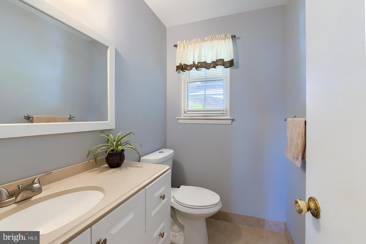 16 Banner Road Cherry Hill, NJ 08003 - Photo 20 of 32