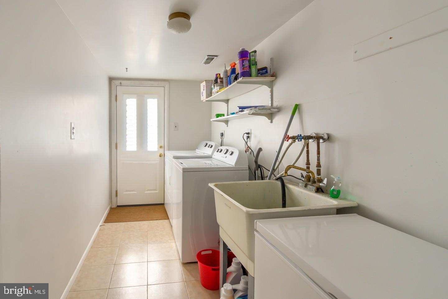 16 Banner Road Cherry Hill, NJ 08003 - Photo 21 of 32