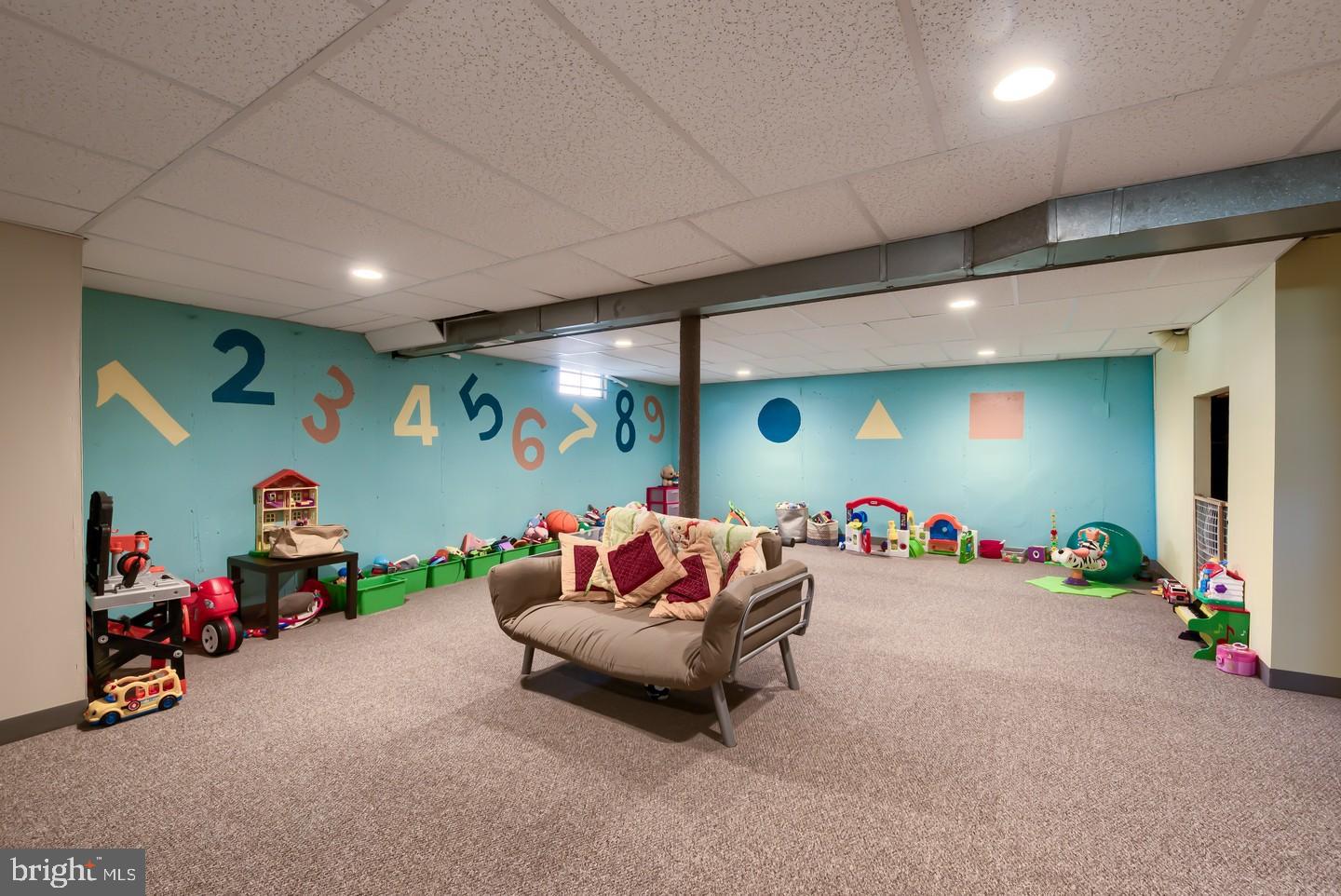 16 Banner Road Cherry Hill, NJ 08003 - Photo 30 of 32