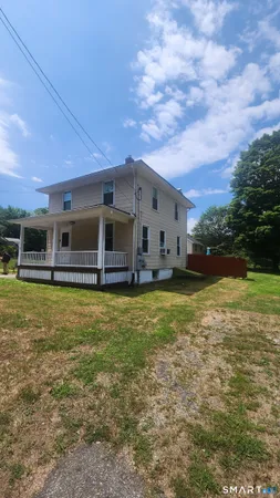 $2,600 | 139 South Street, Windham, CT 06226