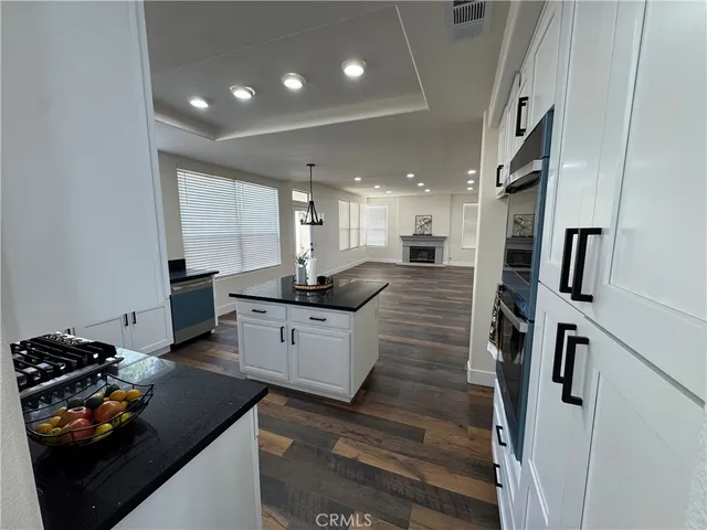 $709,900 | 39198 Calistoga Drive, Murrieta, CA 92563