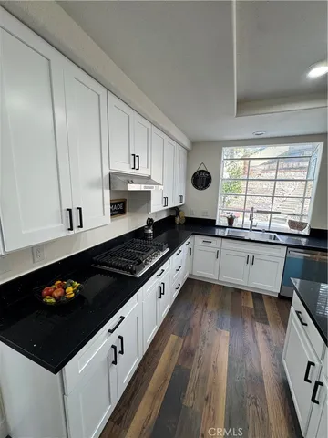 $709,900 | 39198 Calistoga Drive, Murrieta, CA 92563