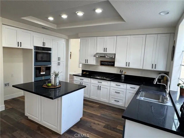 $709,900 | 39198 Calistoga Drive, Murrieta, CA 92563