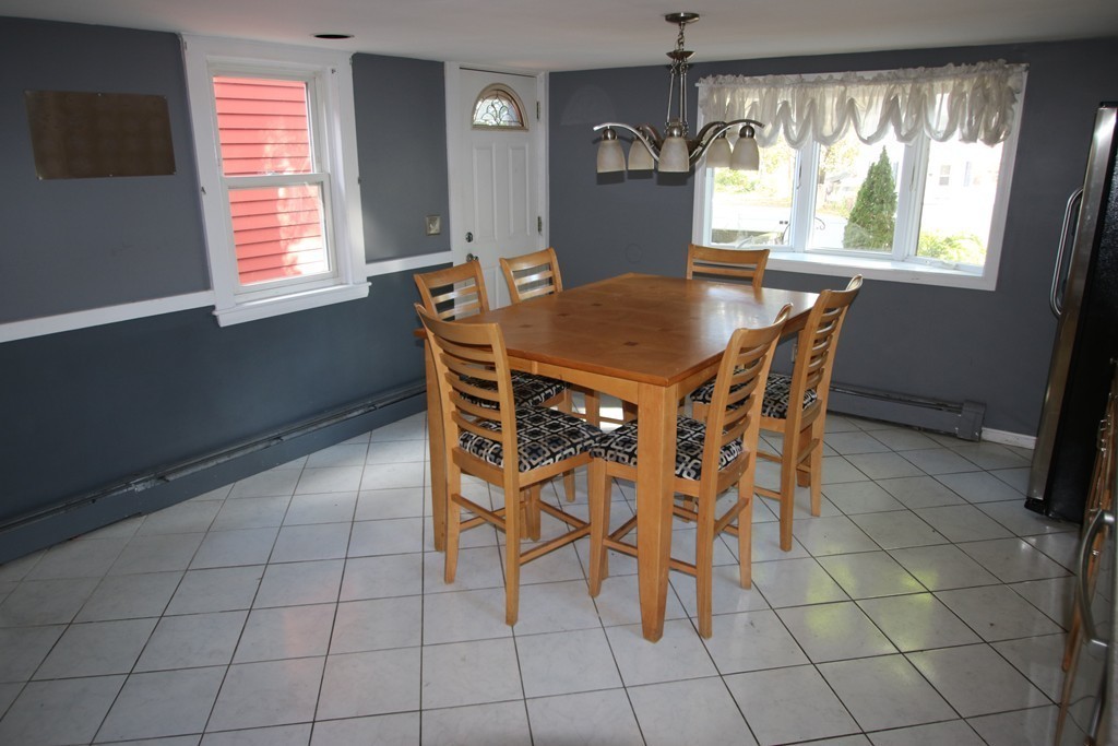 40 Chestnut Street Saugus, MA 01906 - Photo 6 of 25 Gallery Image 6