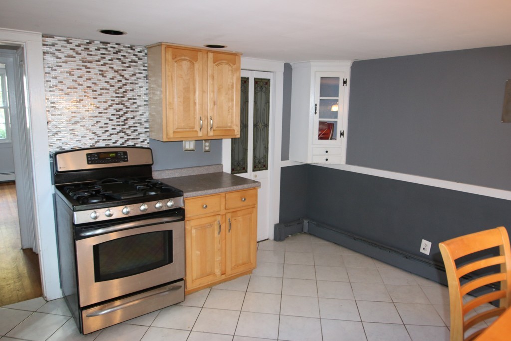 40 Chestnut Street Saugus, MA 01906 - Photo 7 of 25 Gallery Image 7