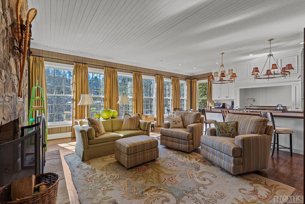 274 Foreman Road Highlands, NC 28741 - Photo 18 of 57 Gallery Image 18