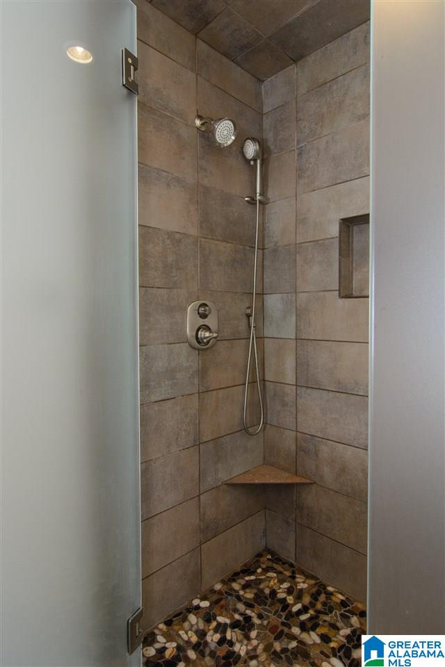 718 Lexington Road Birmingham, AL 35216 - Photo 28 of 37