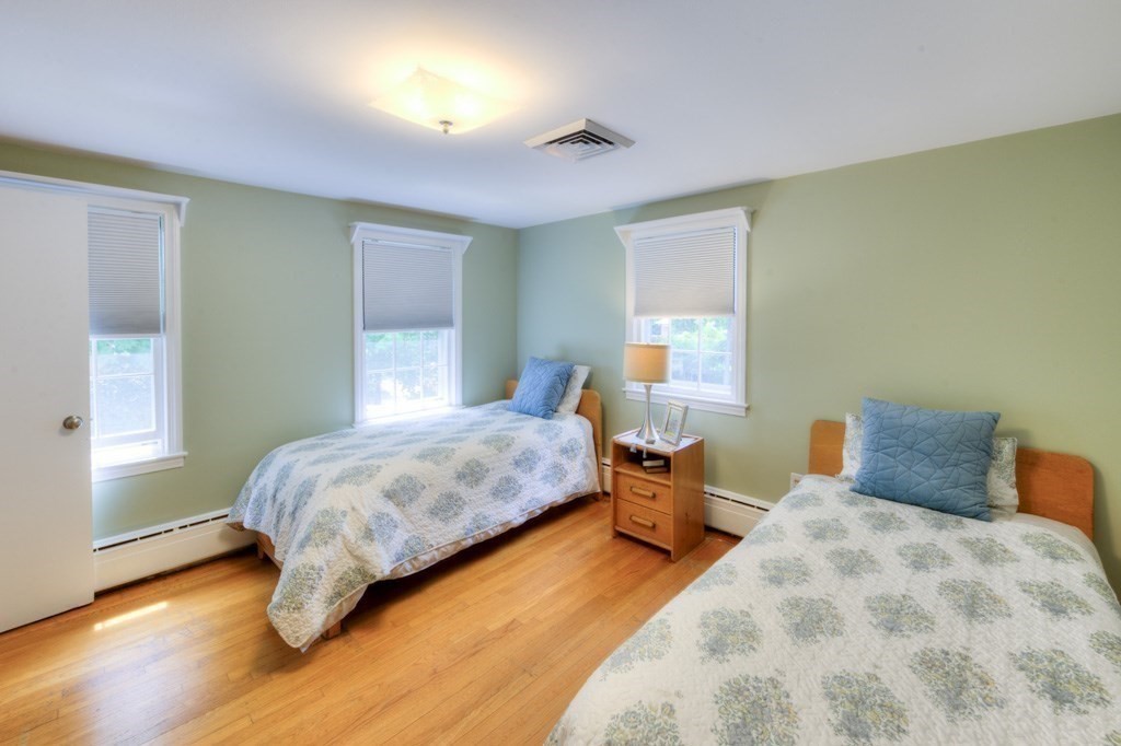 5 Algonquin Road Worcester, MA 01609 - Photo 28 of 42